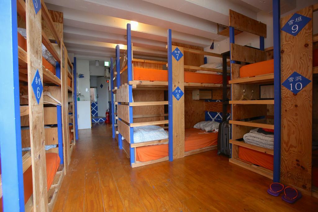 Yadoya Guest House Orange Токио Экстерьер фото