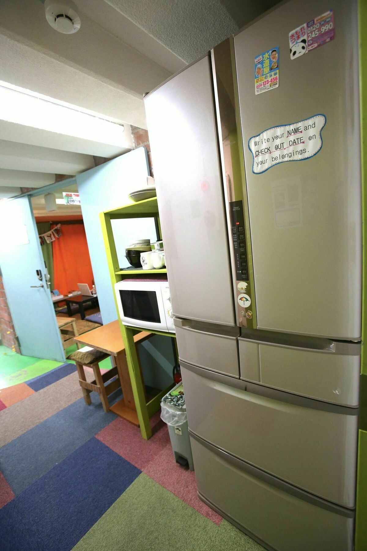 Yadoya Guest House Orange Токио Экстерьер фото
