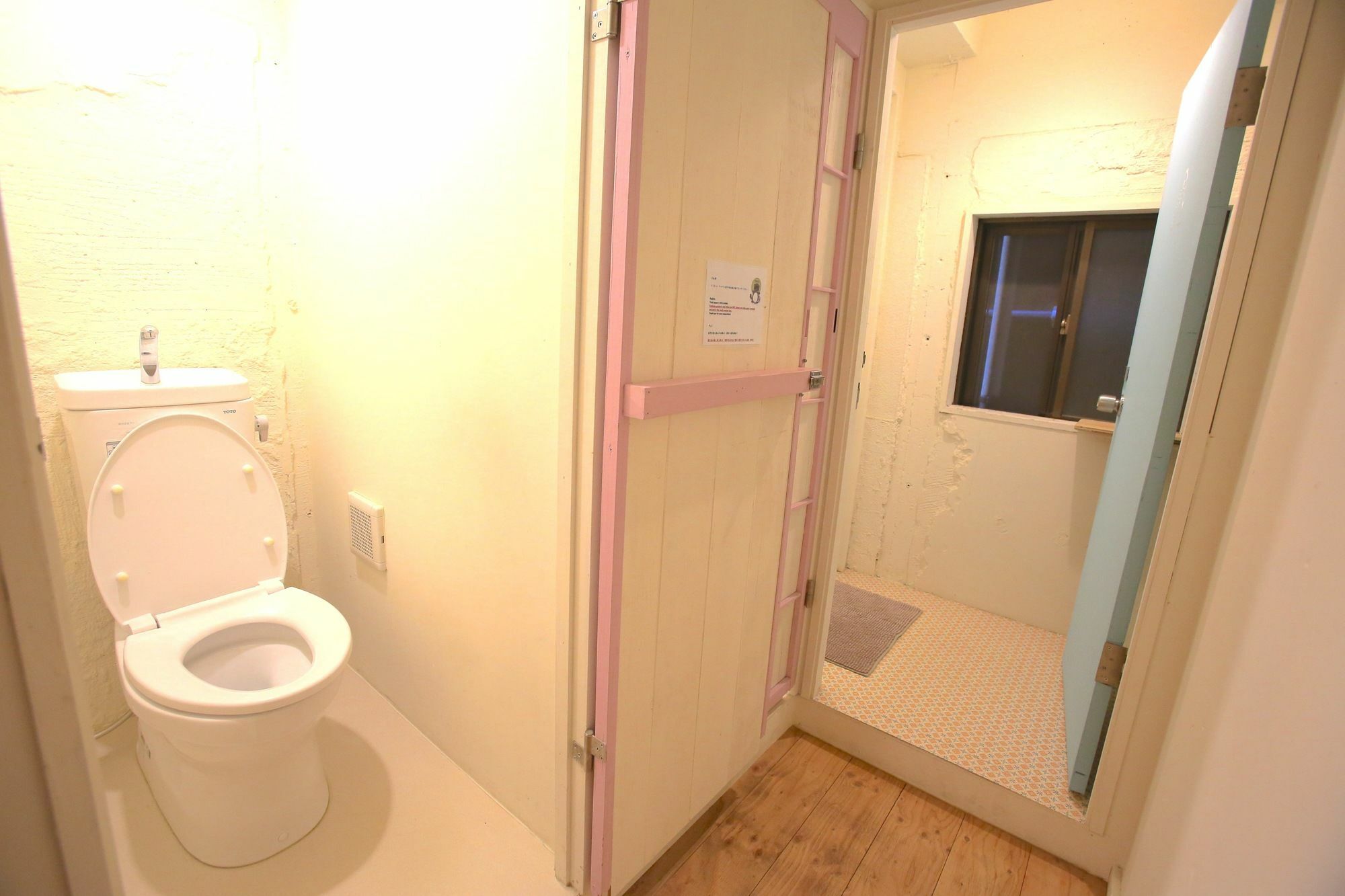 Yadoya Guest House Orange Токио Экстерьер фото