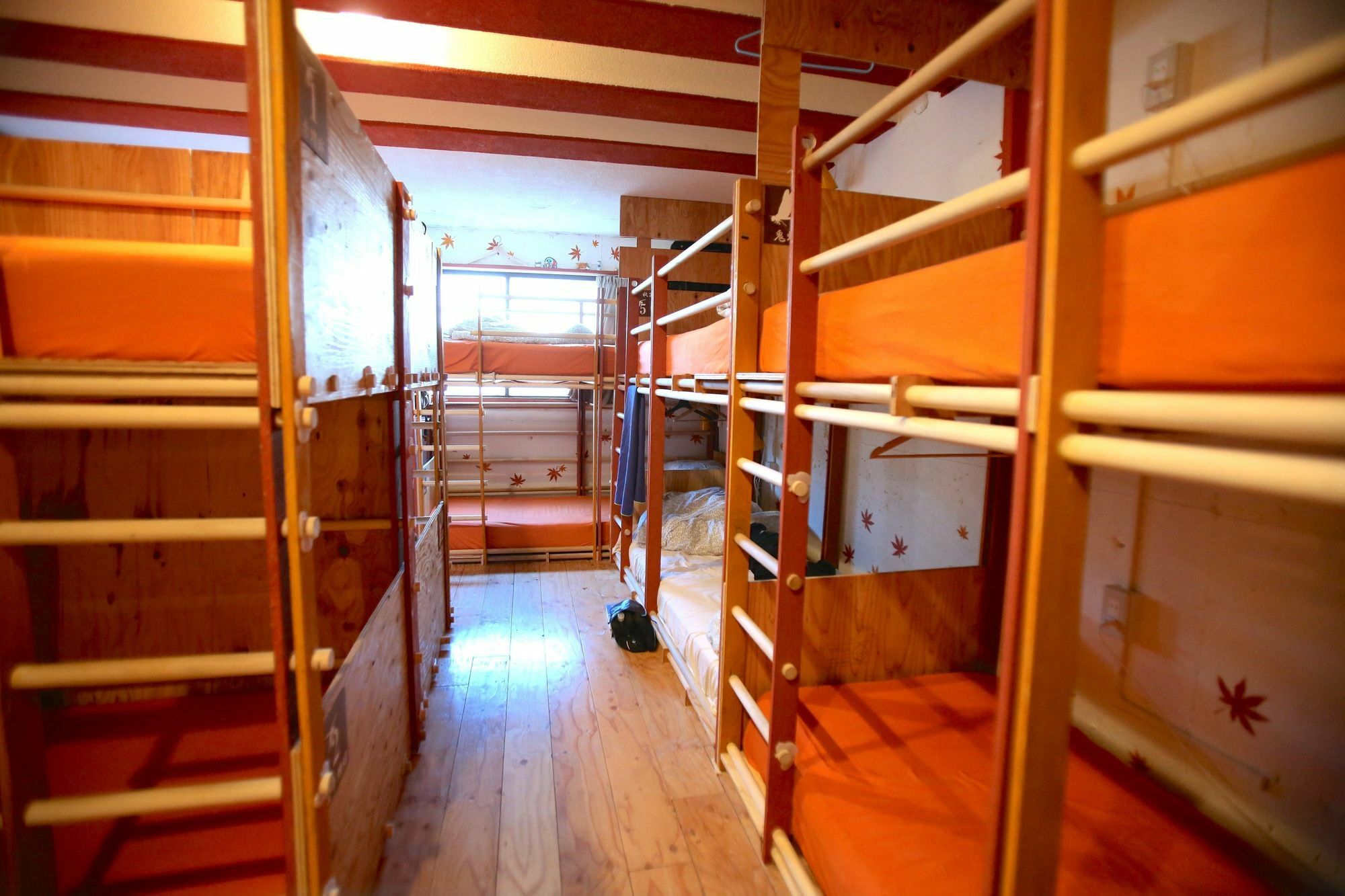 Yadoya Guest House Orange Токио Экстерьер фото